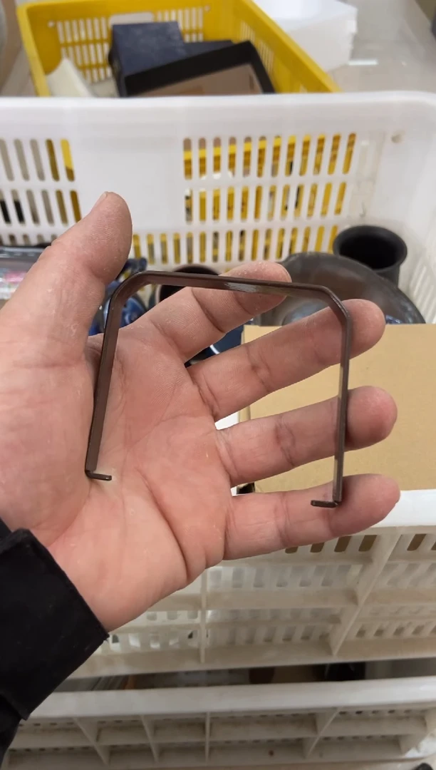 无运费险有瑕疵的摄影的产品有使用过的痕迹有点脏介意勿拍