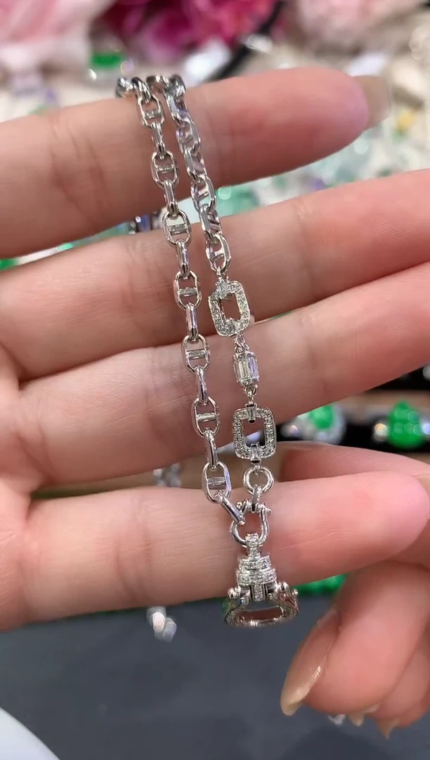 18K金镶嵌项链钻石小**啊m24