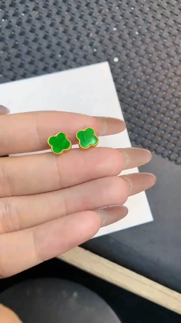 颈饰未镶嵌翡翠1