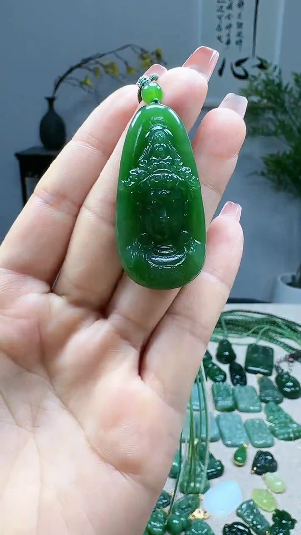 未镶嵌和田玉挂件1