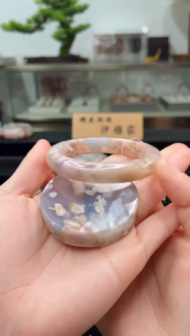 未镶嵌手镯石英质玉58圈口（赠品镯心）S9117415