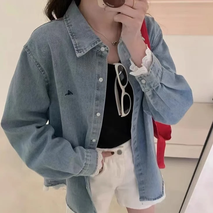 5208#法式复古甜美蕾丝拼接牛仔花边衬衫外套宽松显瘦假两件