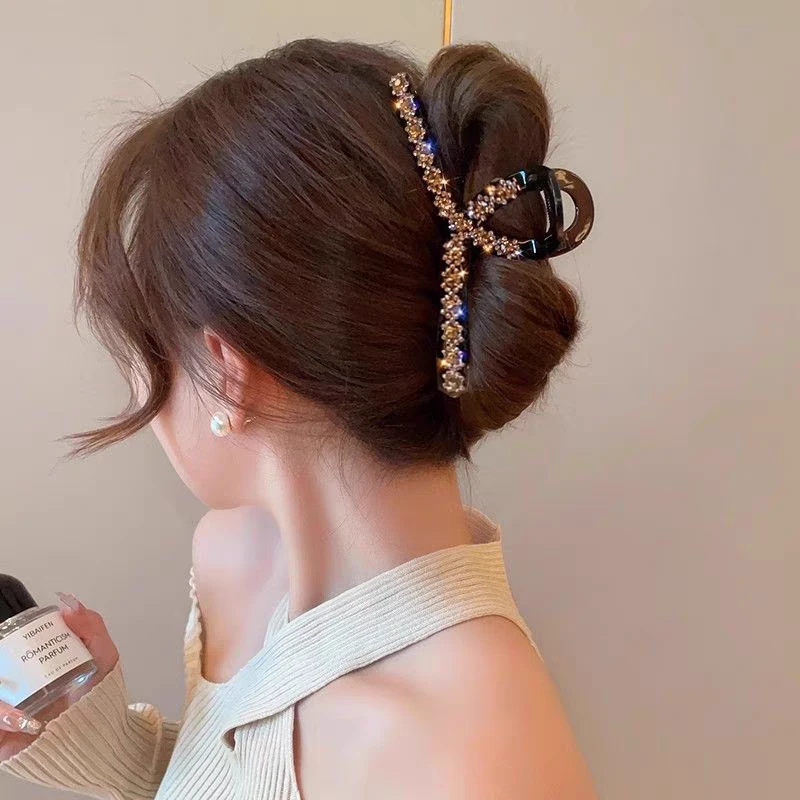 2025新款优雅闪钻抓夹女高级气质百搭后脑勺盘发鲨鱼夹发饰夹子
