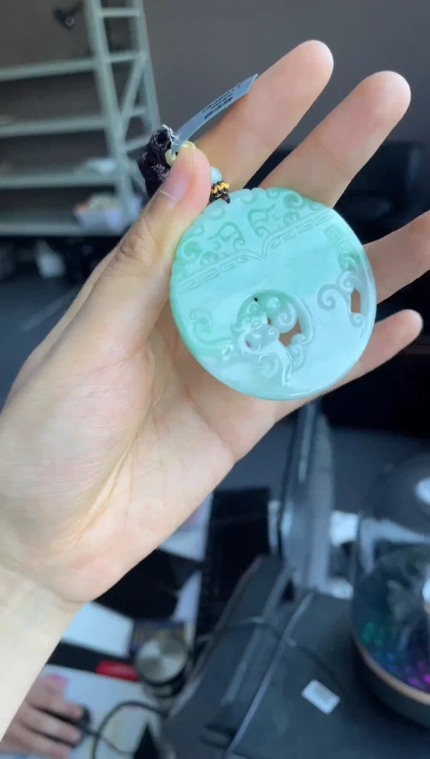 翡翠未镶嵌吊坠(不含链)天然缅甸A货翡翠