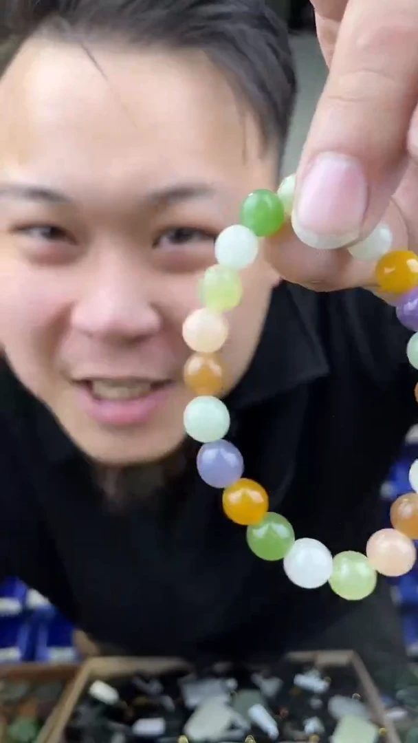 颈饰未镶嵌和田玉1拍一发一，多样性发货！