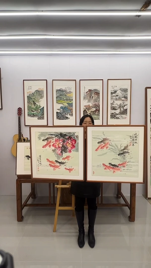 国画阿里丁  60*60 两幅 九鱼