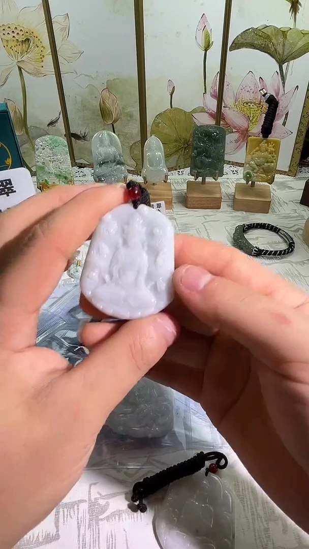 颈饰未镶嵌翡翠12/18   9
