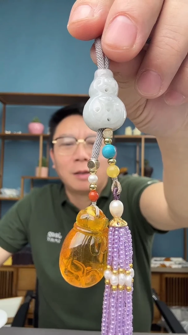未镶嵌琥珀裸石?***行14（有瑕介意勿拍）
