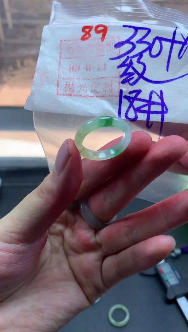 未镶嵌定制翡翠戒圈18#340毛货需精细抛光