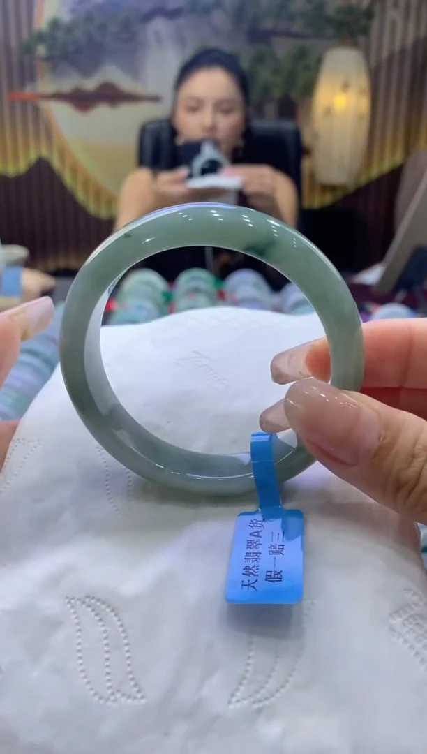 翡翠手镯未镶嵌00004980