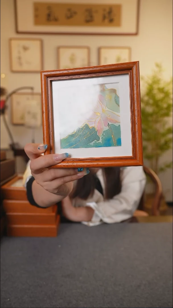 横款鹿鸣现代美术馆-岳倚竹老师作品