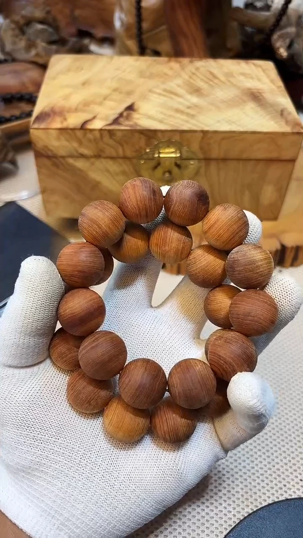 柏木（崖柏）太行崖柏2.0毛串（免疫力差睡眠不好去拍