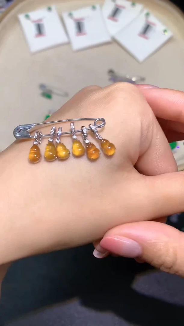 翡翠18K金镶嵌吊坠(不含链)吊坠多样性发其一A322|980