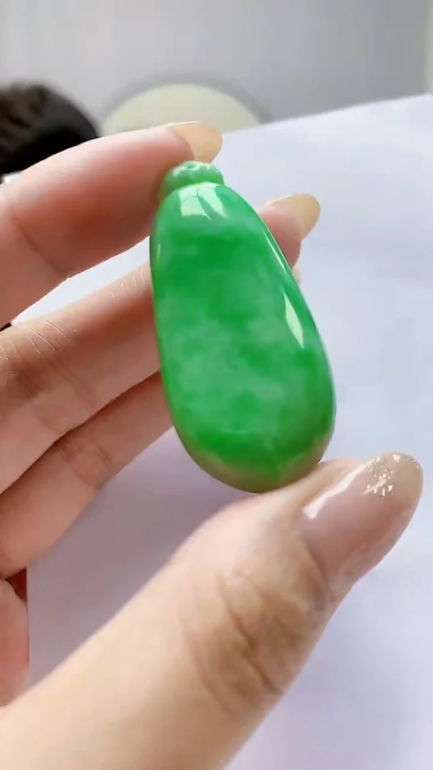 未镶嵌定制翡翠5145MM-毛货挂件9