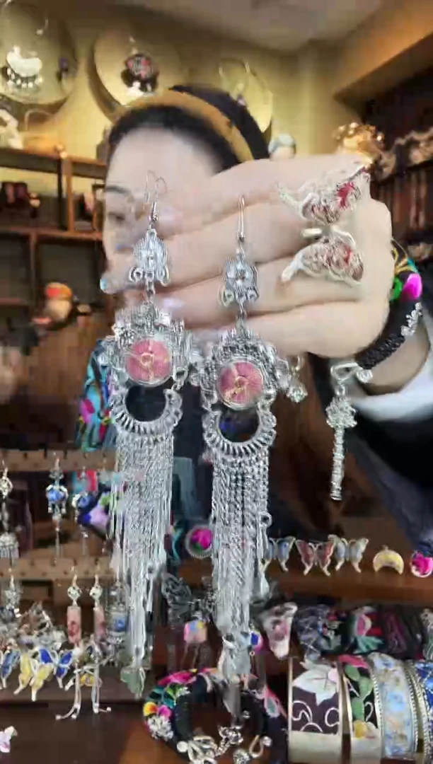 刺绣非遗刺绣民族风耳环