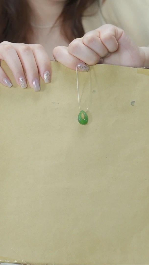 【闪购商品】和田玉颈饰未镶嵌碧玉水滴