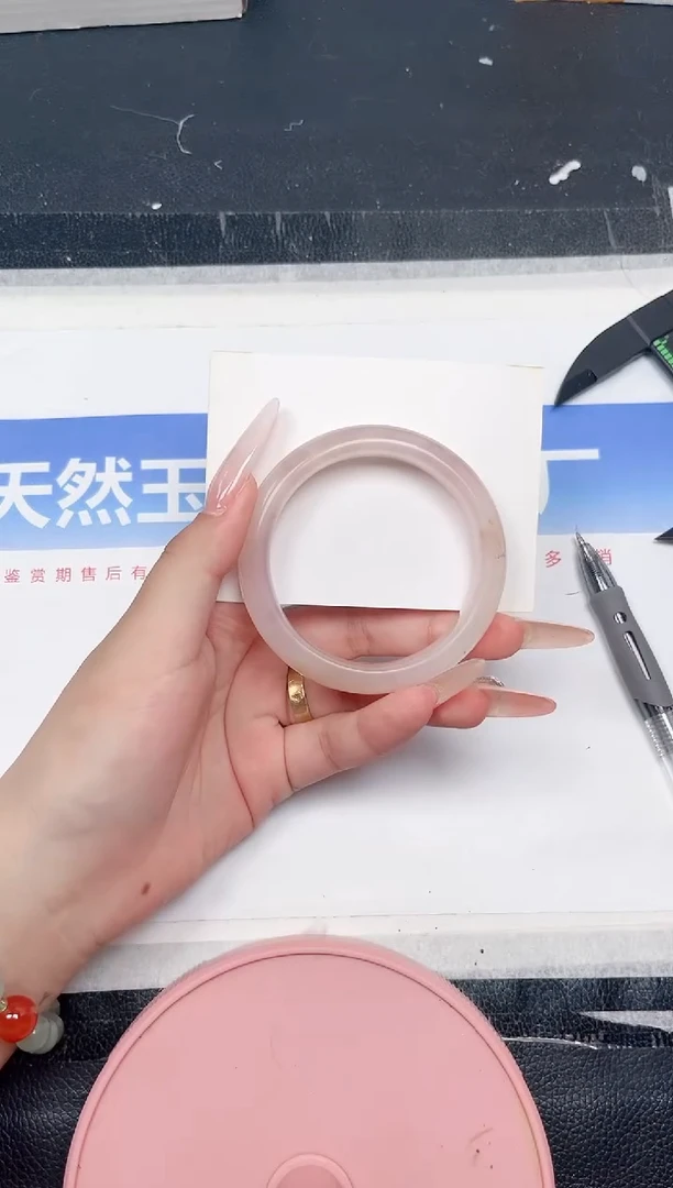 石英质玉手镯未镶嵌153-