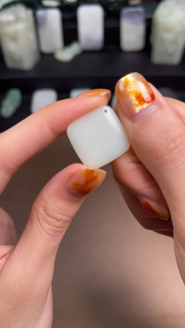 【闪购商品】和田玉颈饰未镶嵌42