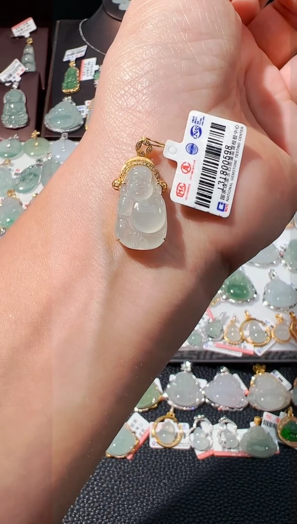 吊坠(不含链)18K金镶嵌翡翠财神爷吊坠598