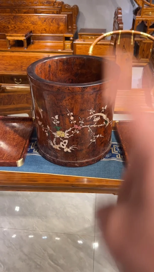 木笔筒工艺品链接