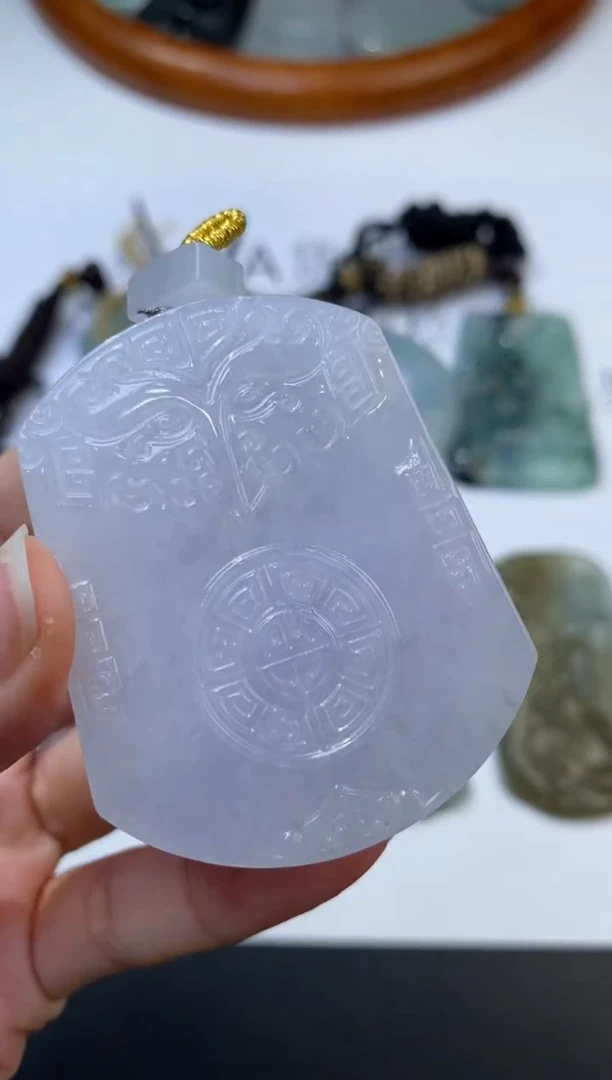 未镶嵌挂件翡翠305899     多人