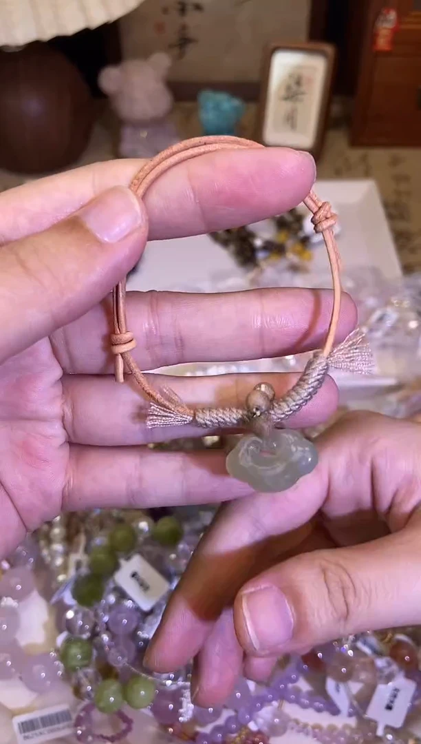 手饰和田玉未镶嵌236