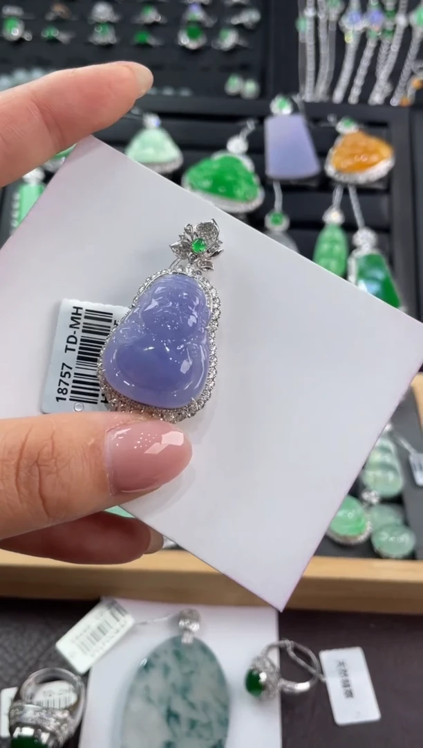 18K金镶嵌挂件翡翠ZHG01119-24