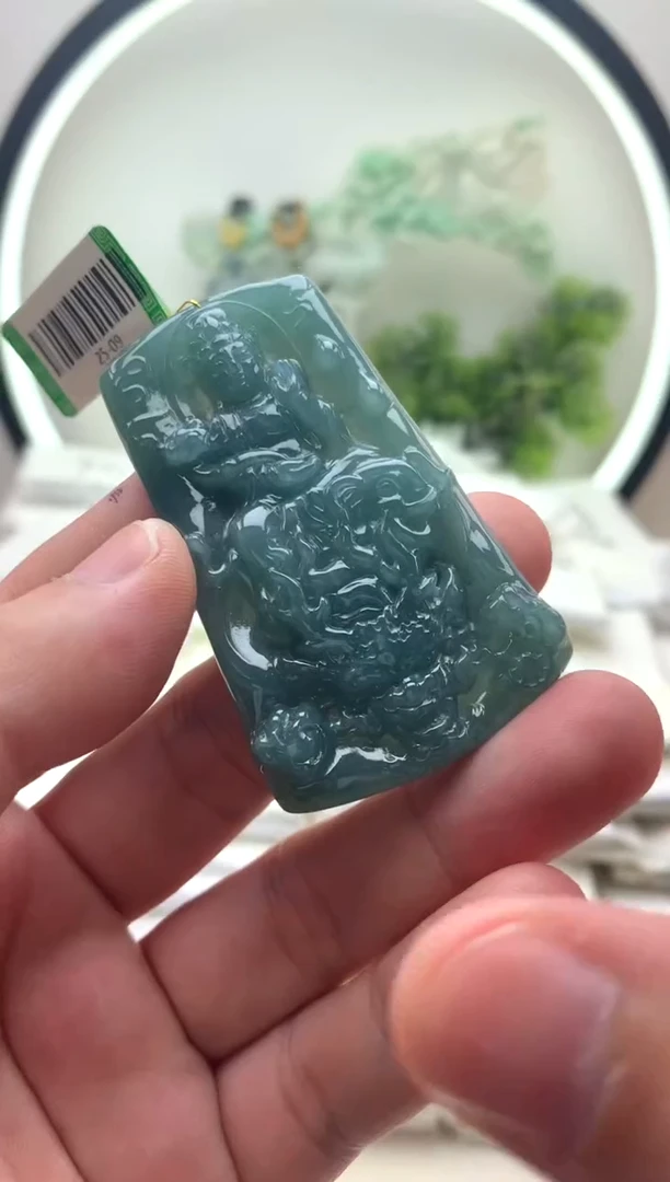 颈饰未镶嵌翡翠普贤