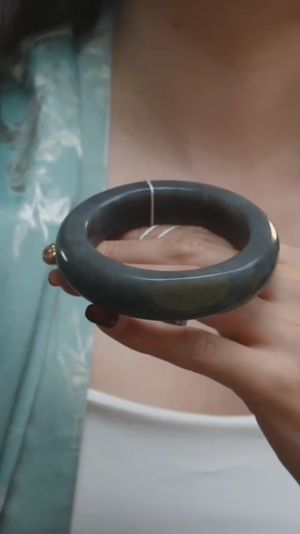 【闪购商品】和田玉手镯未镶嵌M32