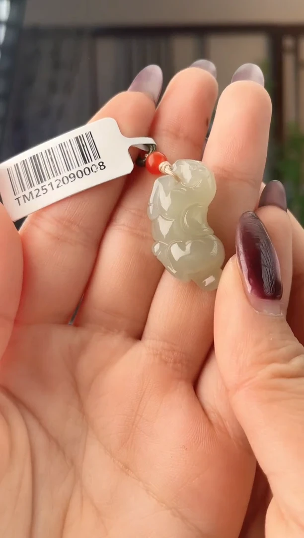 颈饰未镶嵌和田玉随型小马 xp