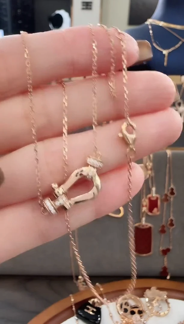 18K金镶嵌套链天然钻石18K金钻石马蹄套链