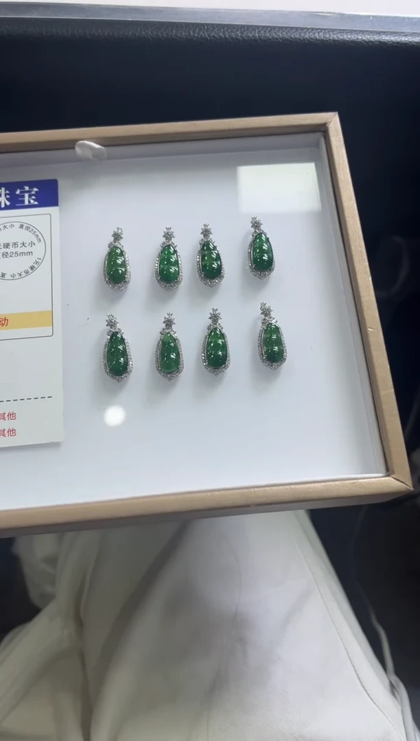 颈饰未镶嵌翡翠A373/多样性发一件/配绳子