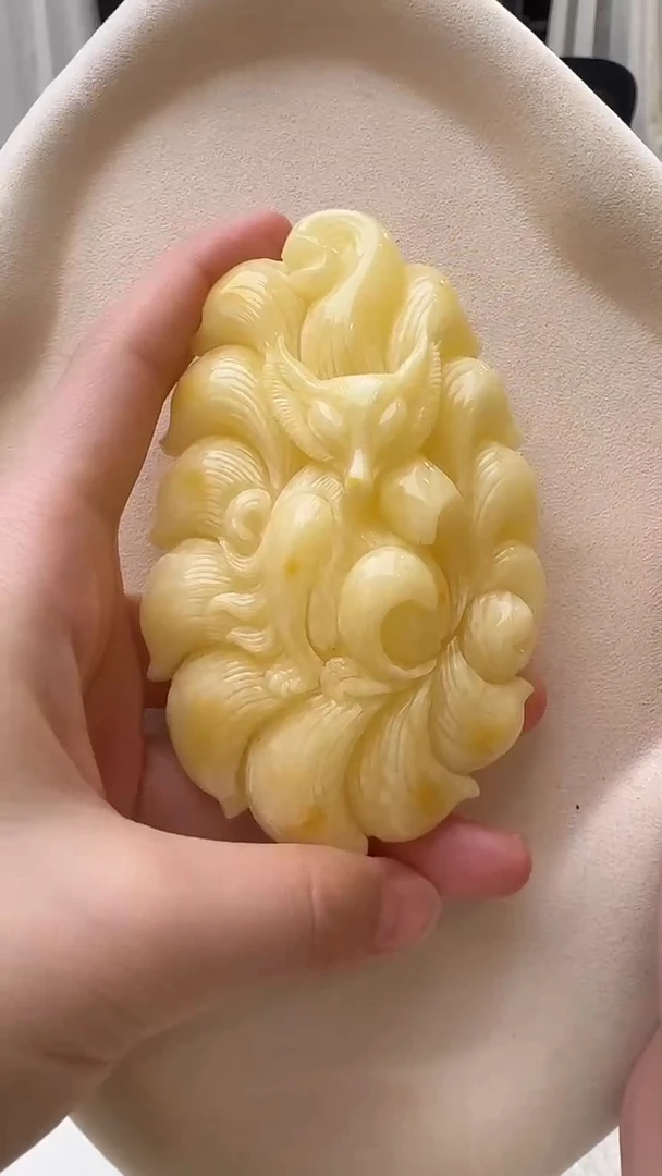 琥珀颈饰未镶嵌吊坠