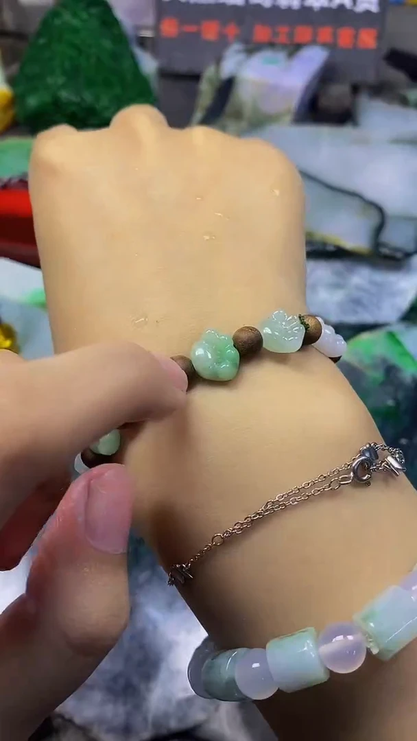 未镶嵌挂件翡翠天然缅甸翡翠A货562
