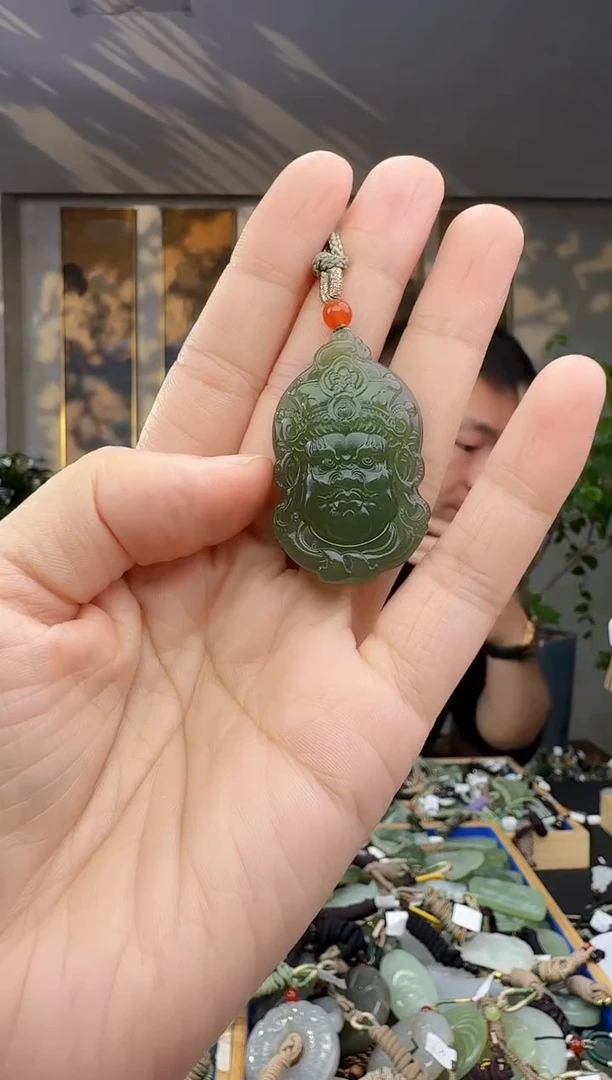未镶嵌和田玉挂件拍一发一