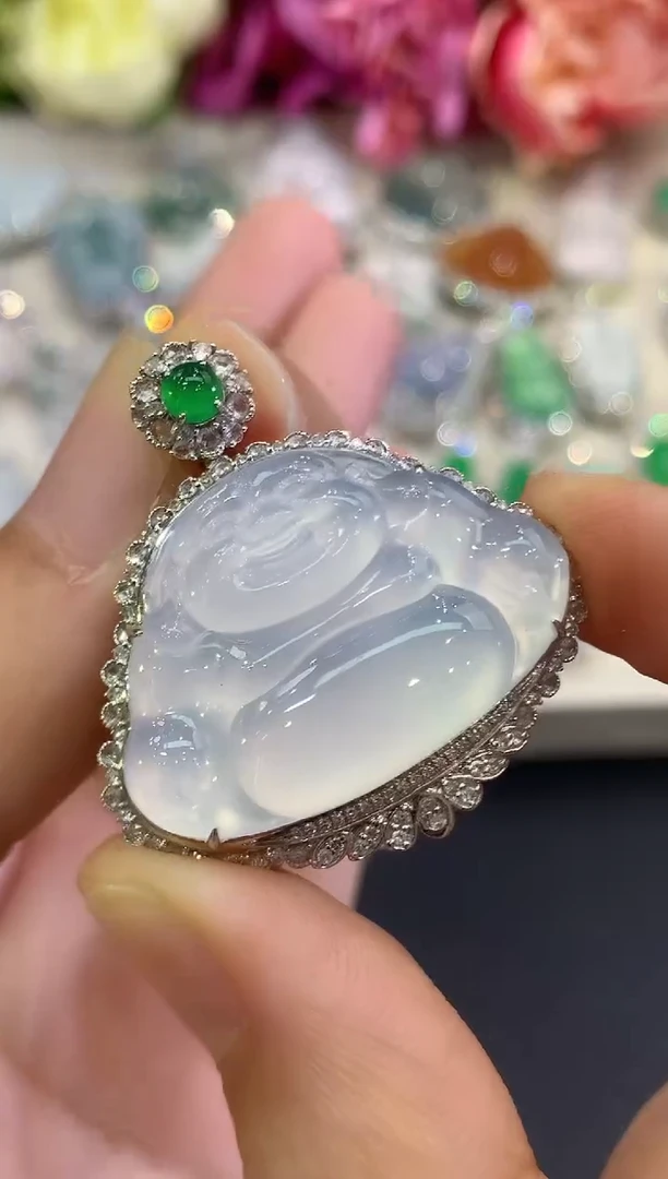 吊坠(不含链)18K金镶嵌翡翠B185