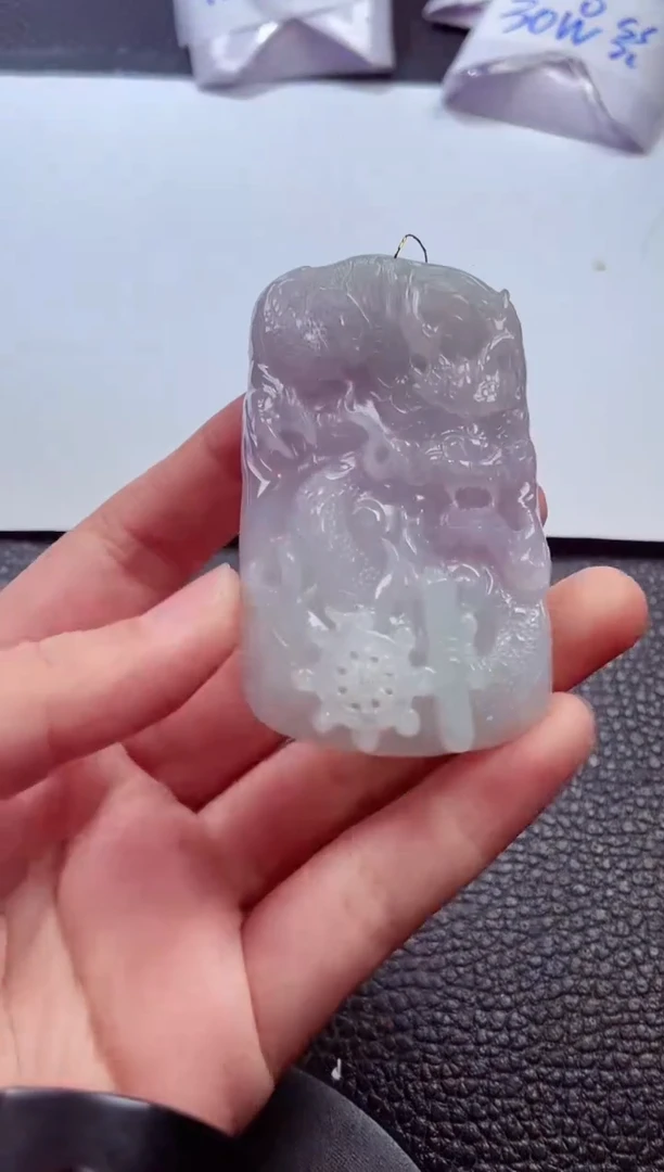 颈饰未镶嵌翡翠00008652