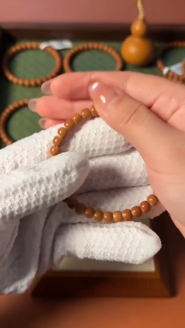 手串橄榄核【168】6.4mm老挝核尖老型单圈、正三花