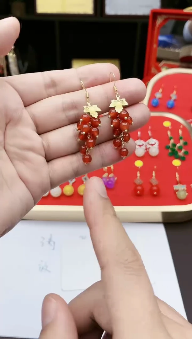 【闪购商品】玛瑙/玉髓耳钉银S925镶嵌207000