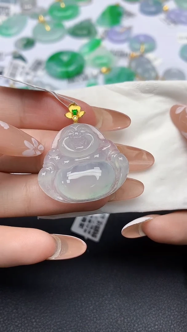 颈饰18K金镶嵌翡翠a货假一赔三支持复检百元上9元证书费自理