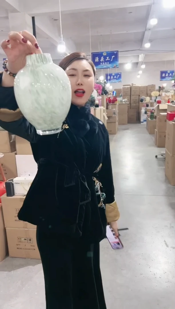 【闪购商品】玻璃私花贸易祁琪-微瑕--CR5TW