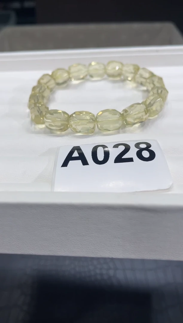 水晶手链未镶嵌A028 黄水随型手链