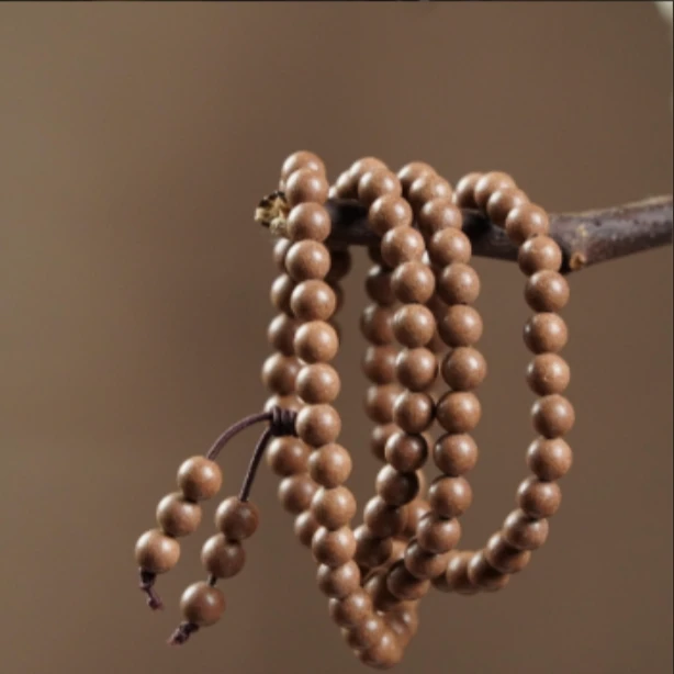 【珊木居】HXZ669 TO-P系列 息肌丸合香珠0.6*108颗多圈手串