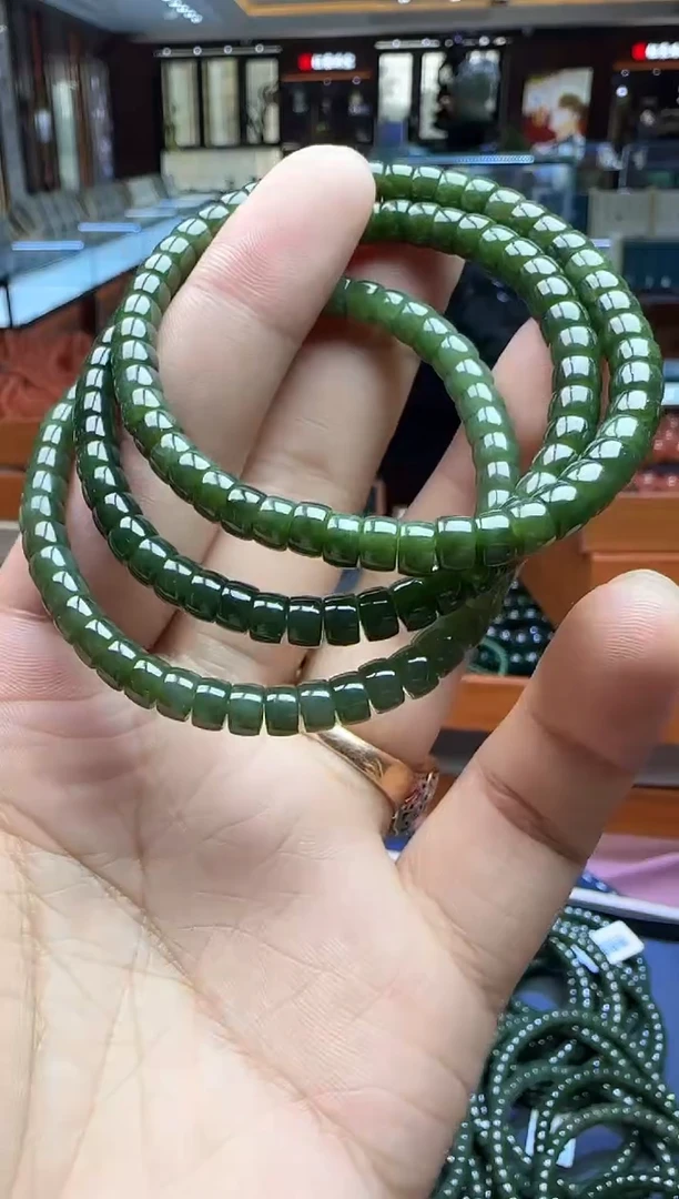 未镶嵌和田玉挂件【陆1104】60 7021 多样性发其一