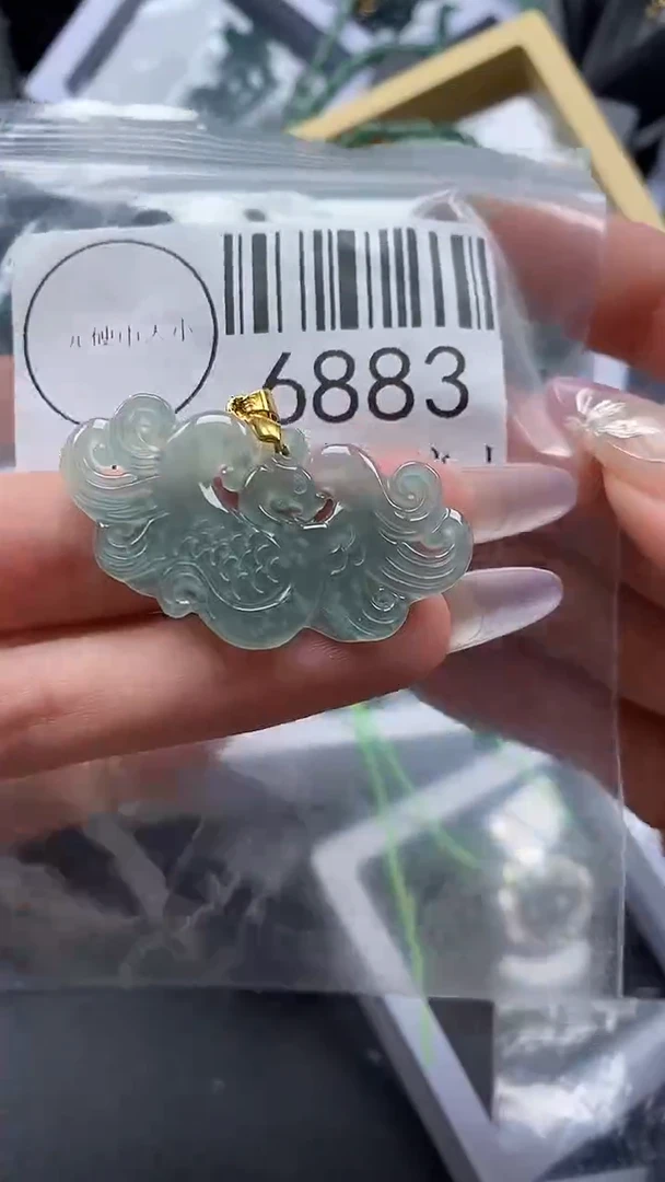 吊坠(不含链)未镶嵌翡翠6883
