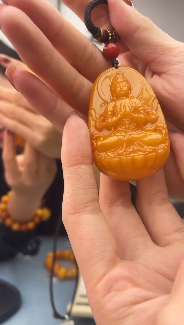 【闪购商品】蜜蜡珠宝奇石未镶嵌微瑕配绳假一罚十，024