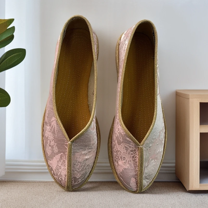 缎面提花千层底软底布鞋古风平底老北京布鞋舒适透气汉服鞋中式