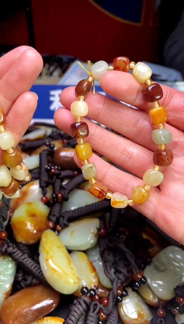 【闪购商品】和田玉颈饰未镶嵌3