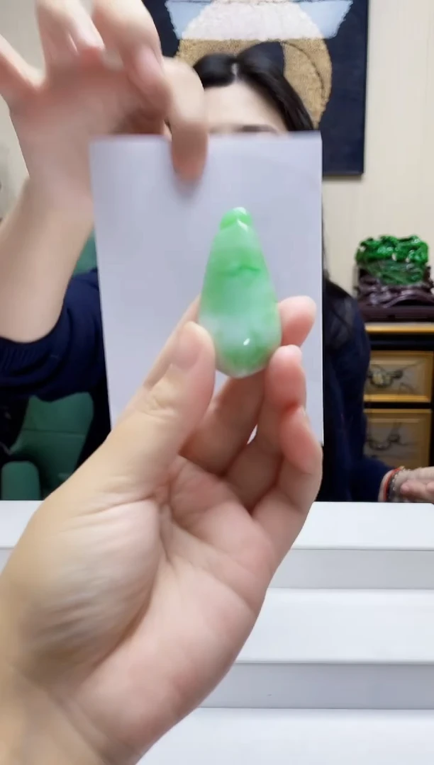 未镶嵌定制翡翠吊坠26