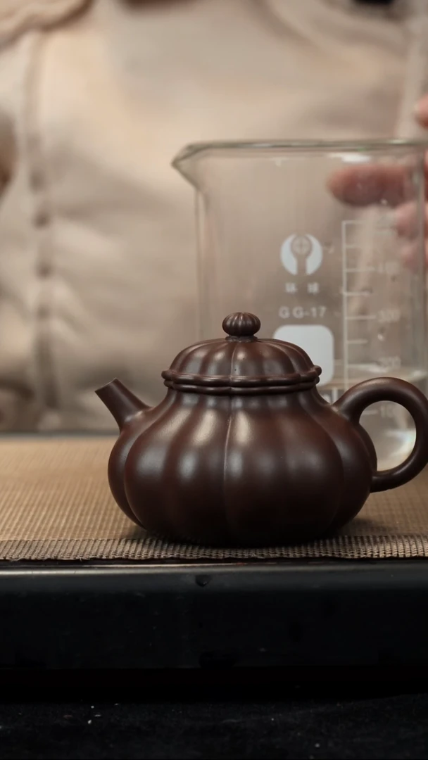 紫砂茶盏青****萄老紫泥筋纹容天150CC